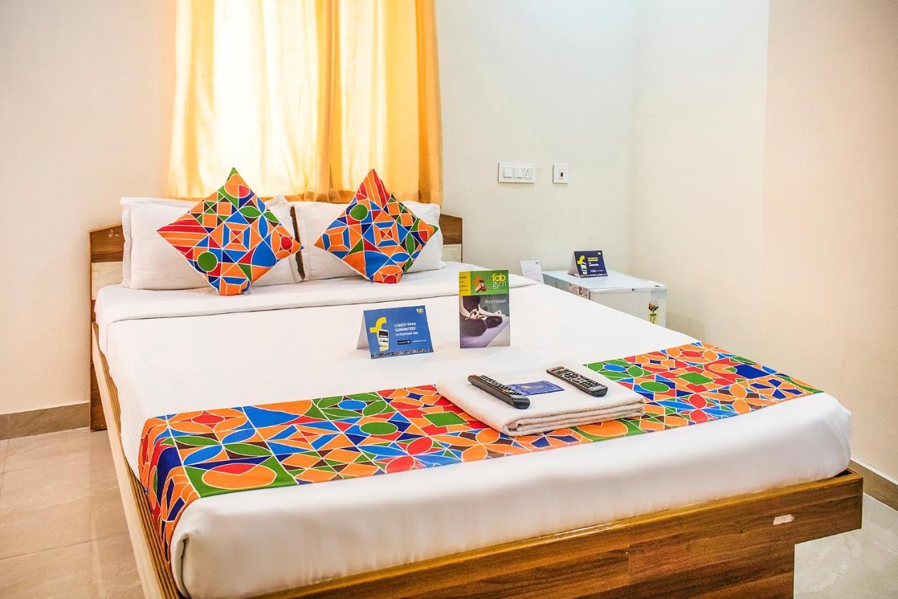 Отель Fabexpress Sri Lakshmi Deluxe Sivarampalli Хайдарабад Экстерьер фото