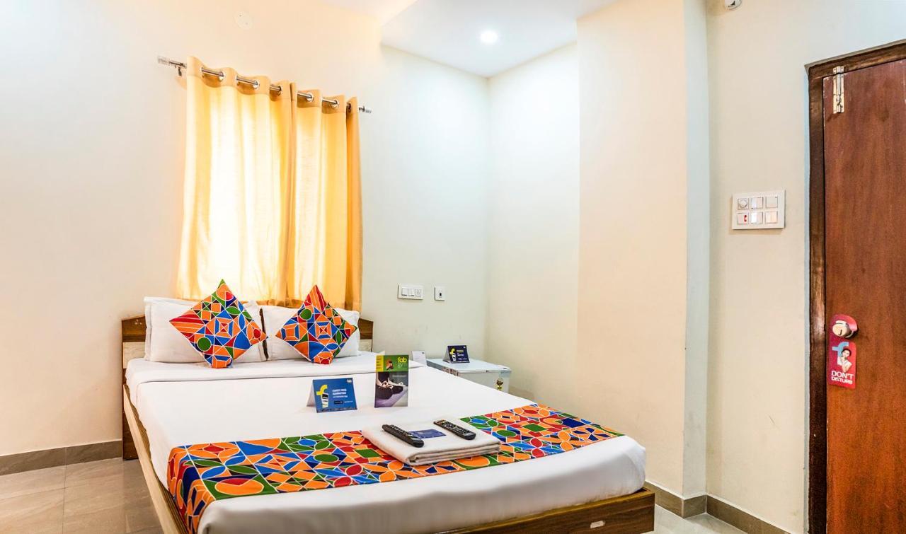 Отель Fabexpress Sri Lakshmi Deluxe Sivarampalli Хайдарабад Экстерьер фото