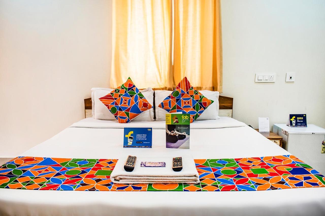 Отель Fabexpress Sri Lakshmi Deluxe Sivarampalli Хайдарабад Экстерьер фото